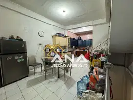 ANA RUMAH 3.5LT LUAS 5X20M LOKASI BAGUS DI JELAMBAR ra