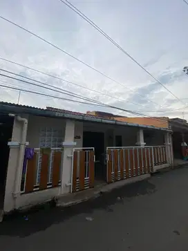 Rumah SHM Hadap Timur 15 Mnt ke Gerbang Tol Bekasi Barat 1 J-31421
