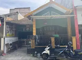 RUMAH SIAP HUNI NEMPEL KAMPUS UNDIP TEMBALANG