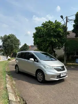 HONDA FREED PSD 2013 (cash)