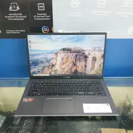 Asus VivoBook F512DA Ryzen 3-3250U Ram-8GB SSD-128GB 15inchi Mulus