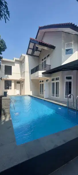 Jual rumah mewah di VIP Bogor Utara.