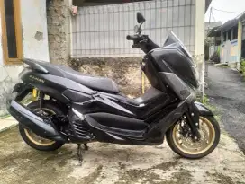 Yamaha Nmax th 2019 hitam doff