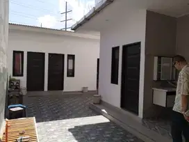 Gudang Disewakan  Lengkap dengan Fasilitas Parkir Luas