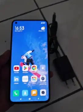xiaomi 11 lite tipis ringan