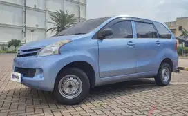 TDP 5,JT Daihatsu Xenia 1.0 D Bensin-MT Silver 2015