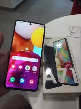 Dijual Samsung a71 8+8/128 Fullset Resmi SEIN Normal Mulus 90%