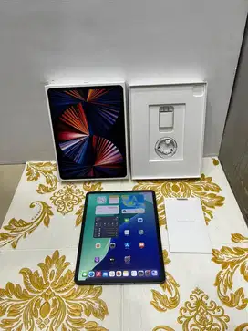 iPad Pro 12.9 inch M1 256GB Cellular Wifi Second Mulus Fullset