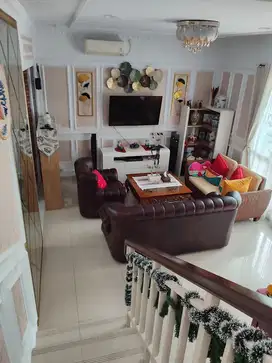 Rumah Cantik 2 Lantai Siap Huni di Cluster North Mississipi JGC,