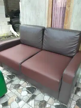 Sofa tunggu atau tamu, bekas bagus tebal empuk mulus siap pakai,