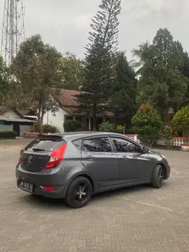 Hyundai Grand Avega 2012 Bensin
