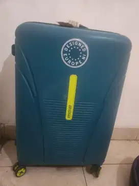 Koper american tourister hijau