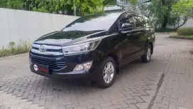TOYOTA INNOVA V DIESEL 2.4 AT