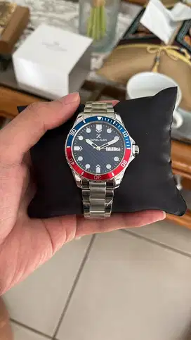 Jam Tangan Analog Pria Wanita