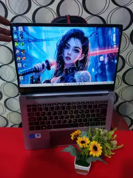 Laptop ACER SWIFT 3- SF314-57 SUPERSLIM LIKE NEW
