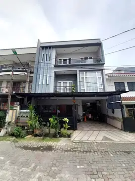 Rumah Mewah Graha Sunter Pratama 3Lt 9x15 5KT SHM Semi Furnished