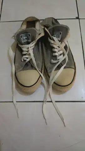 Sepatu Converse Allstar