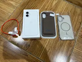 Iphone 16 White 128GB Ibox garansi 11 bulan resmi