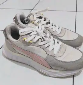Sepatu puma wild rider original