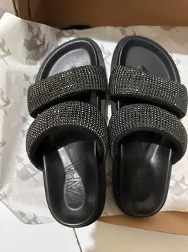 Sendal ZARA second