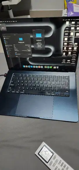 MacBook Air M3 15-inch 2024 – Fullset Mulus, Garansi Resmi Apple