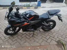 Honda CBR 150 R 2020