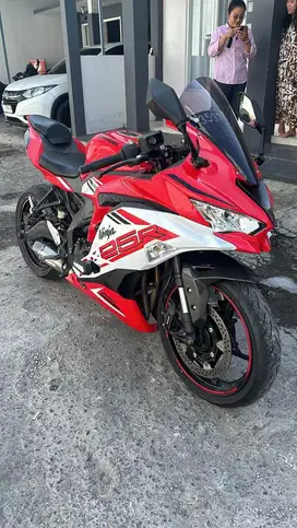 Ninja ZX 25R Kondisi Istimewa