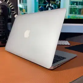 Macbook Air 11inch 2011 4/128GB