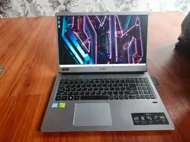 Acer Swift 3 Core i5 Gen 8 Ram 8Gb Nvme 256Gb Dual Gpu Nvidia Slim