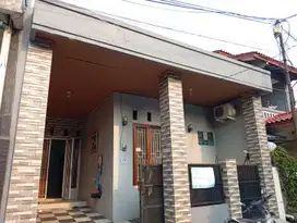 Rumah SHM 8 menit ke Transpark Juanda Bekasi Dibantu KPR J-33137