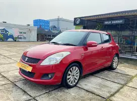 SUZUKI SWIFT 1.4 GX AT 2013