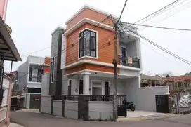 Dijual Rumah Bebas Banjir dekat Cilandak Town Square Siap KPR J-20273