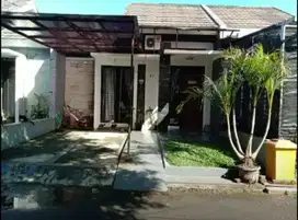 Rumah Hadap Timur dekat Mall dan Sekolah di Depok Dibantu KPR J-23623