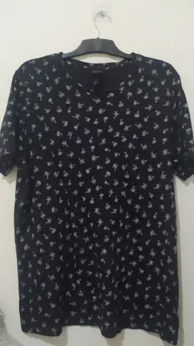 Kaos H&M Full Print Unisex