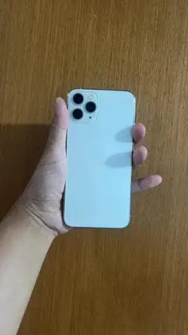 iPhone 11 pro 256 putih