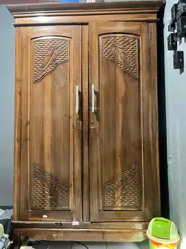 lemari kayu jati 2 pintu