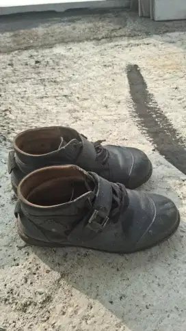Sepatu size 44 hitam