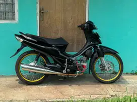 Jual Honda Karisma / Kharisma 2004