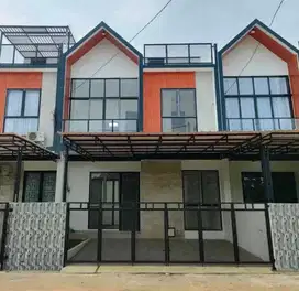 Townhouse 2,5 Lantai Siap Huni Cikeas