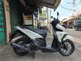 HONDA VARIO 150CC TAHUN 2017 SS KOMPLIT