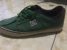 Sepatu DC bridge tx