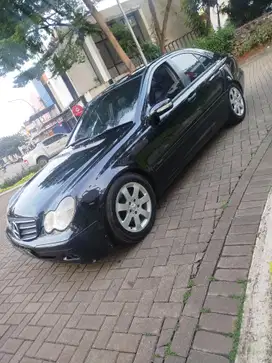 Mercedes-Benz C180 Metik 2001Pajak hidup Sehat walafiat