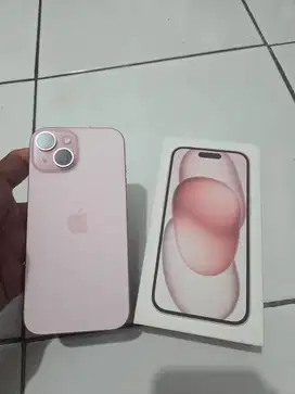 iPhone 15 Warna Pink