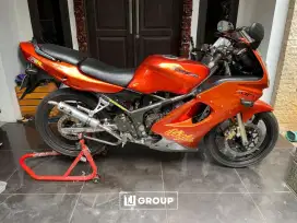 JUAL!! Kawasaki KR 150 K (CBU) 2007