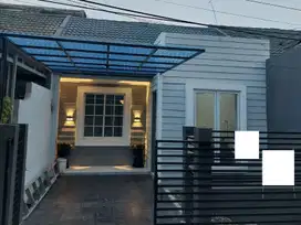 Rumah Minimalis di Nusa Loka BSD dekat Pasar Modern BSD City J-21153