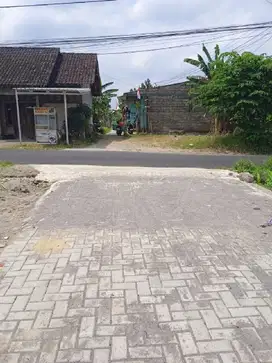 8 Menit Malioboro Jogja Tanah Strategis di Banyuraden