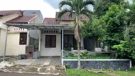 Rumah Stratrgis Siap Huni di Jalan Bukit Nirwana Raya 1 Harga Nego  J-