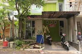 Rumah 2 Lt Strategis 14 Mnt ke Living Plaza Cinere Dibantu KPR J-14349