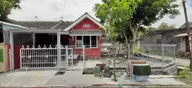 Dijual Rumah (Tanah Luas) di Pucang Gading Semarang