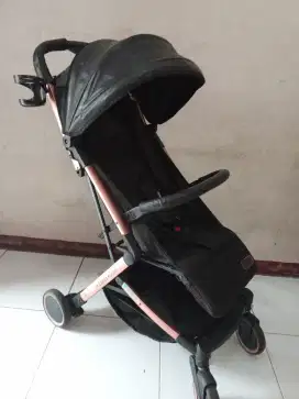 Stroller babydoes esmio gold